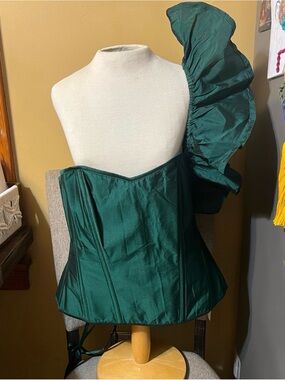 Emerald Green One-Shoulder Ruffle Bustier Top